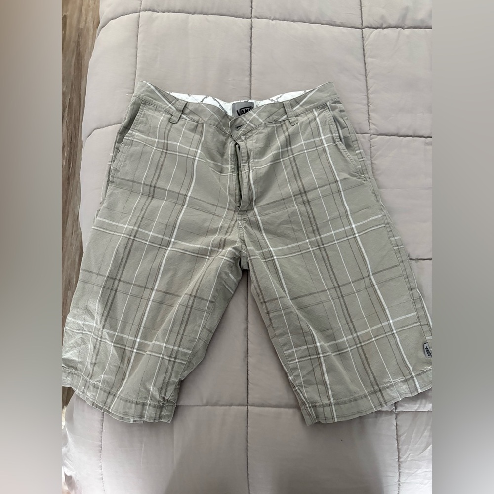 Vans Men's Gray Plaid Shorts- Men’s Waist: 32
